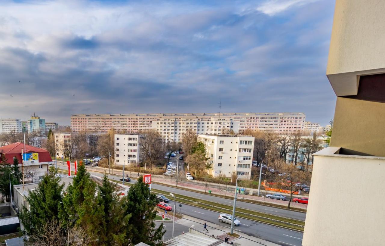 Your New And Modern Home Бухарест Экстерьер фото