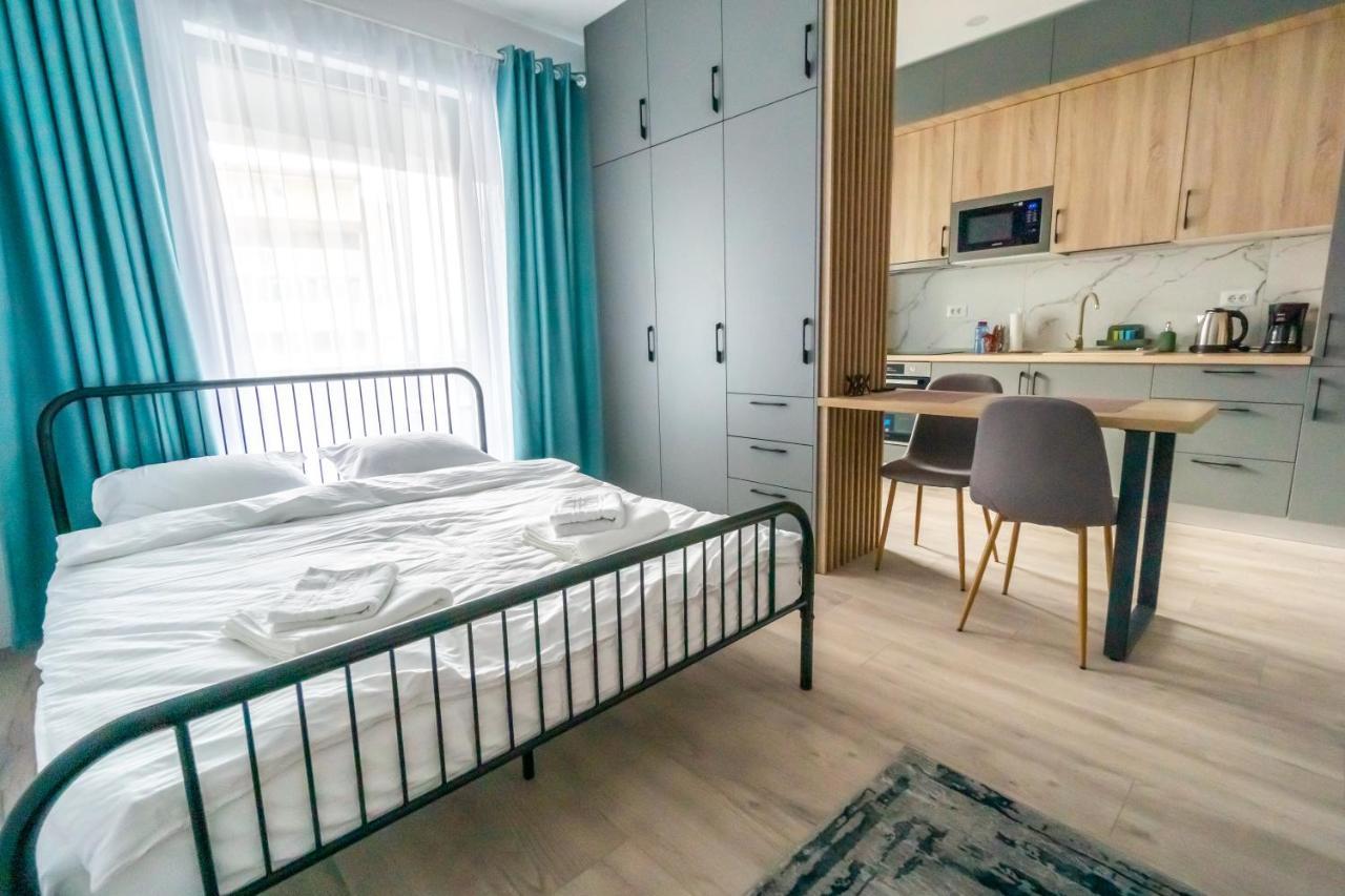 Your New And Modern Home Бухарест Экстерьер фото