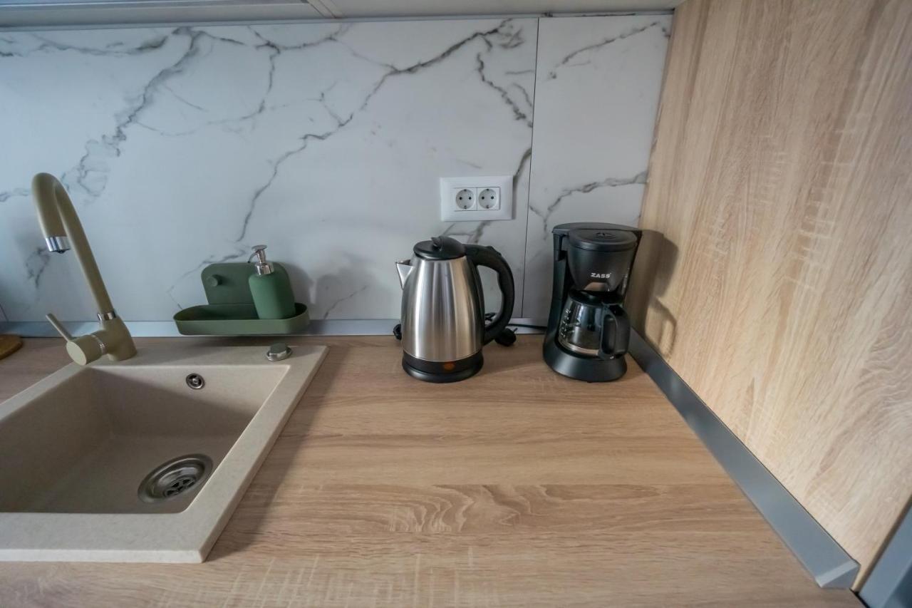 Your New And Modern Home Бухарест Экстерьер фото
